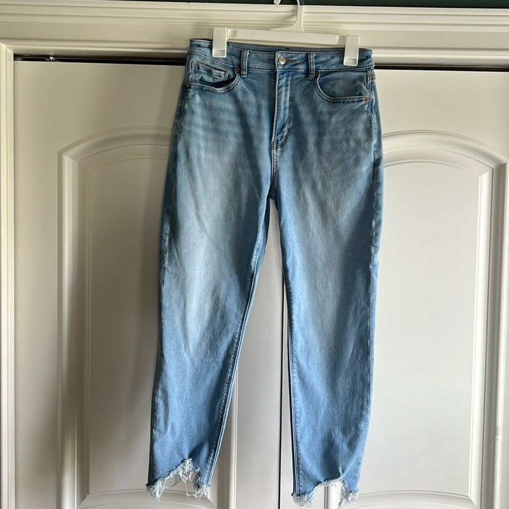 American Eagle soft knit mom jean-womens size 6 short